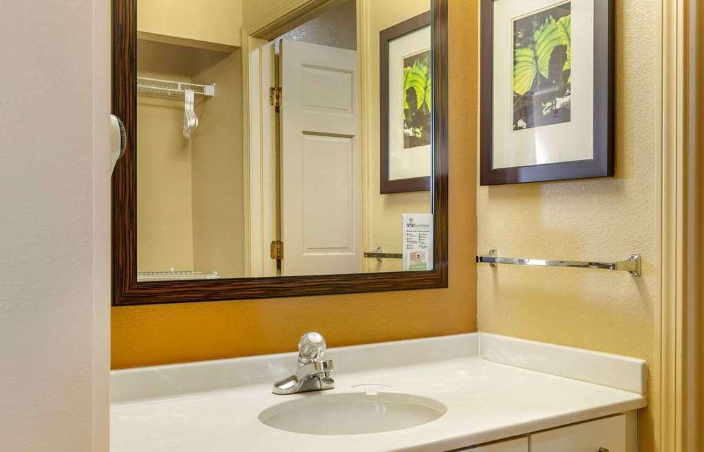 Extended Stay America Suites - Boston - Westborough - Computer Dr Room photo