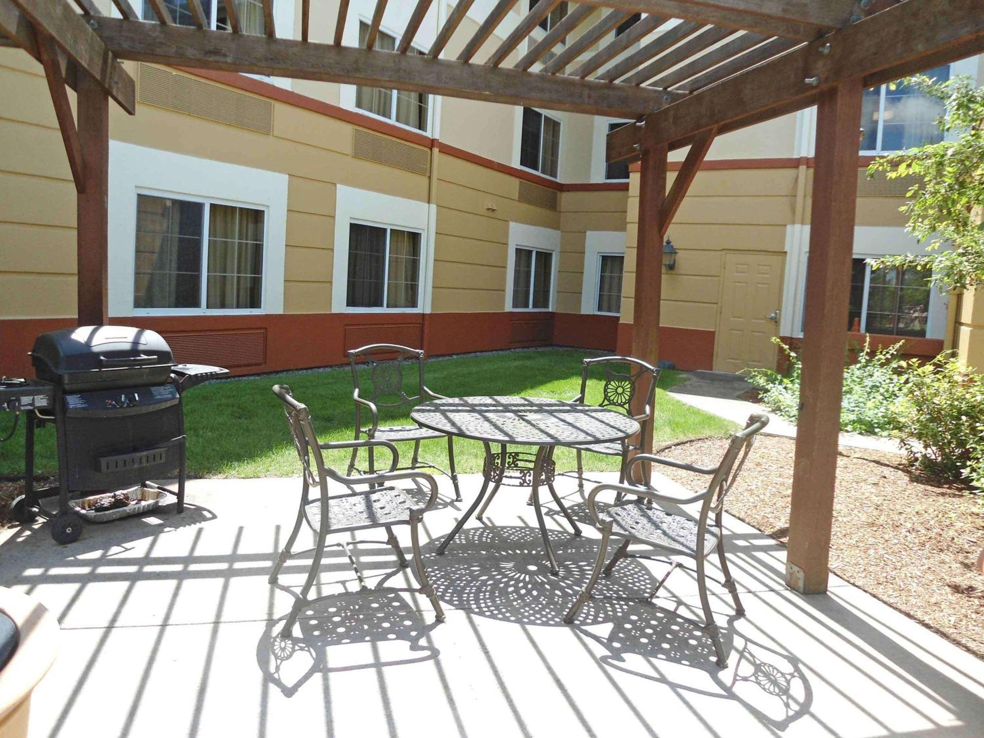 Extended Stay America Suites - Boston - Westborough - Computer Dr Exterior photo